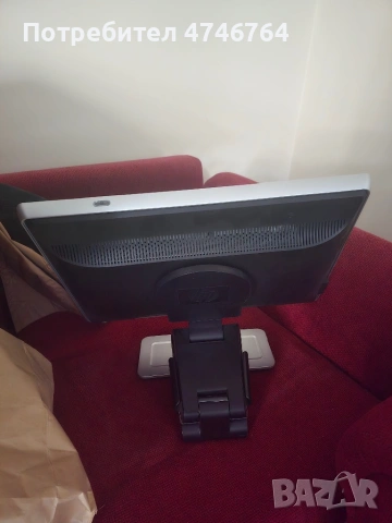 HP монитор, снимка 4 - Работни компютри - 54032769