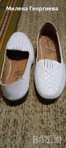 Нови, бели мокасини, н.39