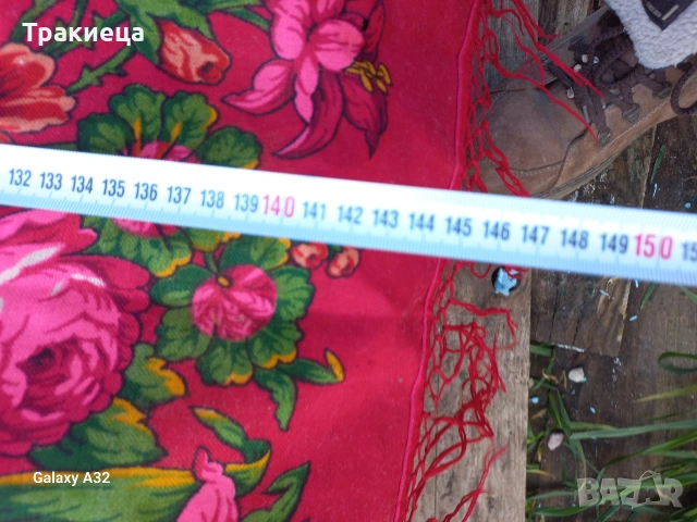 ОГРОМНА ЖЕНСКА КЪРПА ЗАБРАДКА НОСИЯ , снимка 6 - Антикварни и старинни предмети - 54098151