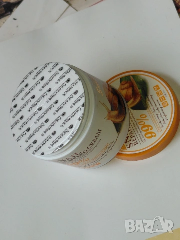 Гръцки крем за лице с екстракт от охлюви 115 грама! Крем против бръчки SNAIL Крем Nivea 65+ САМО 5€, снимка 11 - Козметика за лице - 51671231