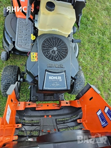 ТРАКТОРНА КОСАЧКА HUSQVARNA 22.КОНЯ. ПЕРФЕКТНА CTH 220 TWIN, снимка 11 - Градинска техника - 52740100