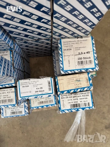 Винтове за дърво различни размери и големина, снимка 4 - Железария - 50523062