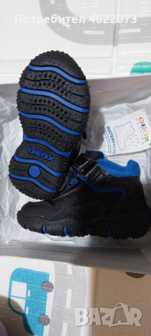 Нови GEOX 20 номер , снимка 3 - Детски обувки - 44652854