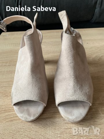 Обувки велур, цвят слонова кост, снимка 2 - Дамски обувки на ток - 38132905