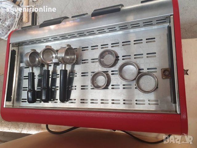 Кафемашина, снимка 4 - Кафе машини - 34402152