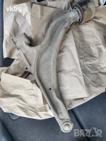 Носач за Chevrolet Orlando / Opel Zafira C, снимка 2 - Части - 53086084