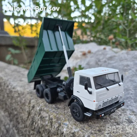 КАМАЗ 5511 в мащаб 1:43, снимка 2 - Колекции - 56067275