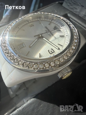 Часовник EMPORIO ARMANI Ceramica Leo AR 1426, снимка 8 - Дамски - 56058758