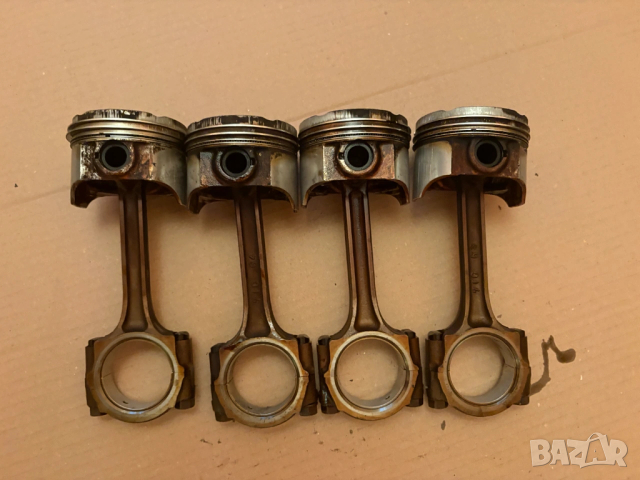 Бутала с биели Сузуки Гранд Витара 1.6 97 к.с Suzuki Grand Vitara