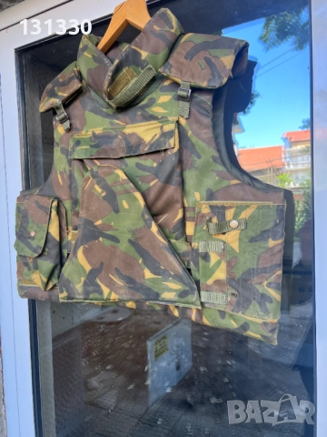 Продавам бронежилетка , снимка 8 - Бойно оръжие - 43358006