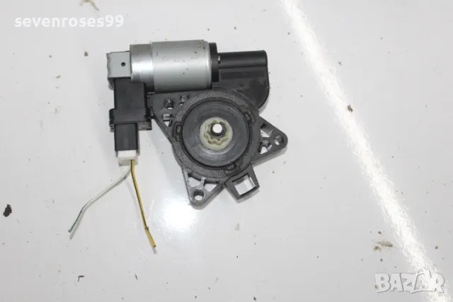 Мотор стъкло предно дясно Мазда 3 2008 2.3i 158hp Mazda 3 седан, снимка 2 - Части - 48508198