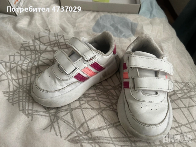 Детски маратонки Adidas 24, снимка 6 - Детски маратонки - 54316156