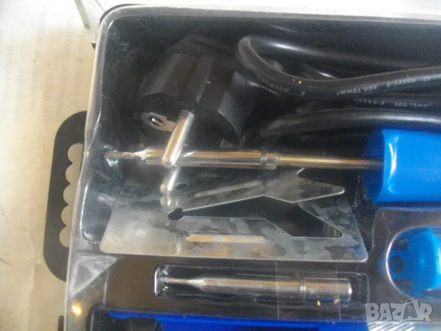 15W НОВ ЕЛ. ПОЯЛНИК ЗА МИКРОЕЛЕКТРОНИКА CONRAD ПЪЛЕН КОМПЛЕКТ С ПОМПА ЗА ИЗТЕГЛЯНЕ КАЛАЙ , снимка 6 - Поялници и запояване - 49765284