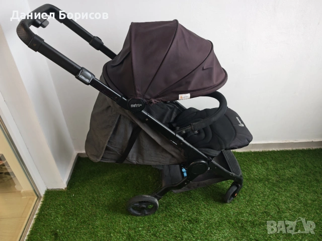 Бебешка количка Ergobaby Metro+ – Ултракомпактна, Ергономична и Стилна