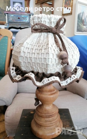 Красива настолна лампа в ретро стил с масивна дървена основа и оригинален текстилен / плетен абажур., снимка 4 - Лампиони - 52803372