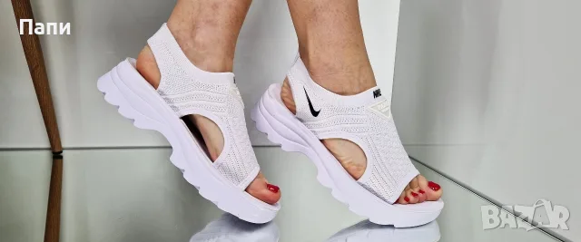 Бели дамски сандали Nike