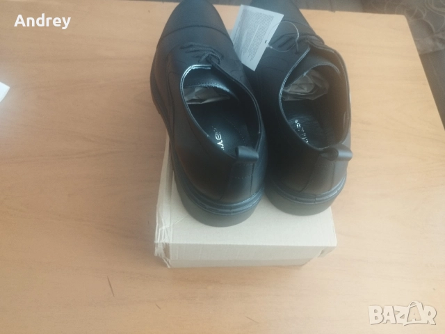 Продавам нови есенно зимни обувки, половинки , номер 46 , снимка 2 - Мъжки боти - 52108496