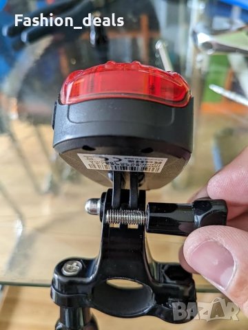 Нов Велосипеден GPS тракер с LED светлина 1800mAh Водоустойчив, снимка 10 - Аксесоари за велосипеди - 42494399