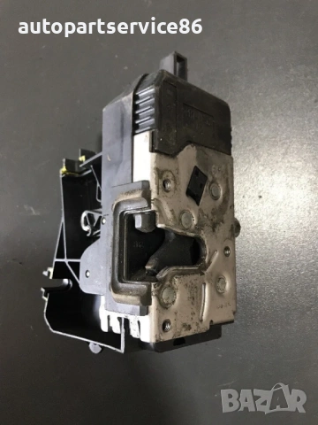 Преден десен заключващ механизъм за врата за Opel Vectra C (2002-2006) 24447343 