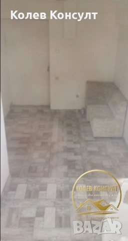 Търговско помещение град Хасково,Център., снимка 3 - Магазини - 53358248