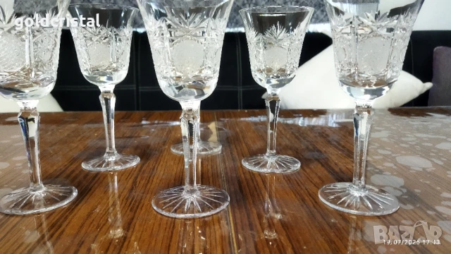 немски кристални чаши , снимка 9 - Антикварни и старинни предмети - 41500432