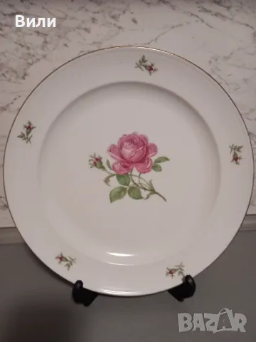 Красив порцеланов поднос от кралската порцеланова фабрика  Fürstenberg