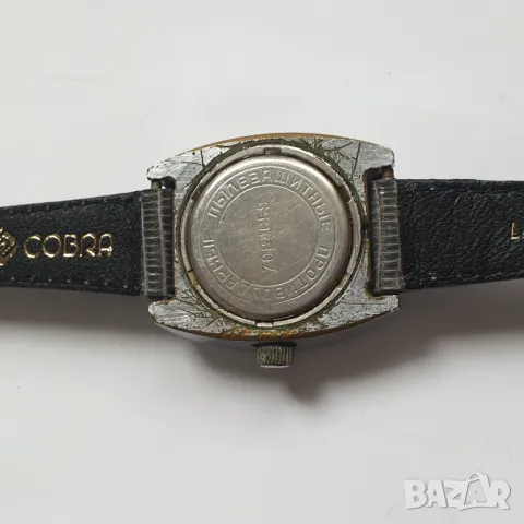 Дамски ръчен механичен часовник ЗАРЯ, снимка 5 - Антикварни и старинни предмети - 48962870