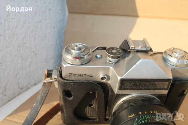 СССР фотоапарат ''Zenit-F'' / обектив ''Helios 44-2'', снимка 3 - Фотоапарати - 47790899