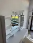 Тоалетка с огледало и LED осветление + козметичен стол, снимка 3