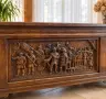 Продавам френска ракла с богата дърворезба , снимка 3