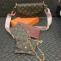 Чанта с аксесоари в кутия на марката Louis Vuitton, снимка 3