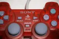Много Рядък Оригинален Червен Прозрачен PSone Аналогов Контролер за PS1/PS2 в Отлично Състояние, снимка 6