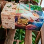 Ръчно изработена дървена кутия с вътрешна декорация , снимка 2