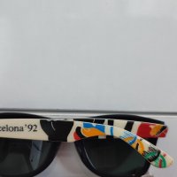 Ray Ban слънчеви очила Barcelona'92, снимка 1 - Слънчеви и диоптрични очила - 40481167