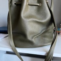 Тъмнозелена дамска чанта, снимка 2 - Чанти - 42862865