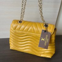 Нова дамска чанта Louis Vuitton , снимка 4 - Чанти - 42308515