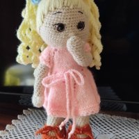 плетени куклу, снимка 1 - Кукли - 44302044