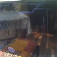 TV SAMSUNG UE40NU7110W -счупен екран, снимка 3 - Части и Платки - 29602323