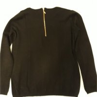 Черна мека блузка фино плетиво със златни орнаменти около деколтето, изчистени предница и гръб,с цип, снимка 6 - Блузи с дълъг ръкав и пуловери - 37456302