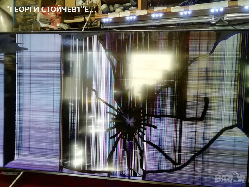 QE55Q6FNAT  СЪС СЧУПЕНА МАТРИЦА, снимка 1