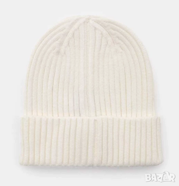 Мека шапка Pull&Bear, Унисекс, 73% полистер, 23 см, Бяла, М, снимка 1