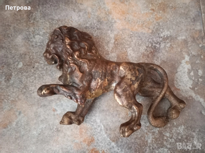 Масивна бронзова фигура с лъв , снимка 1