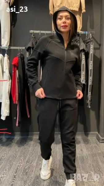 Нови дамски екипи nike tech fleece , снимка 1