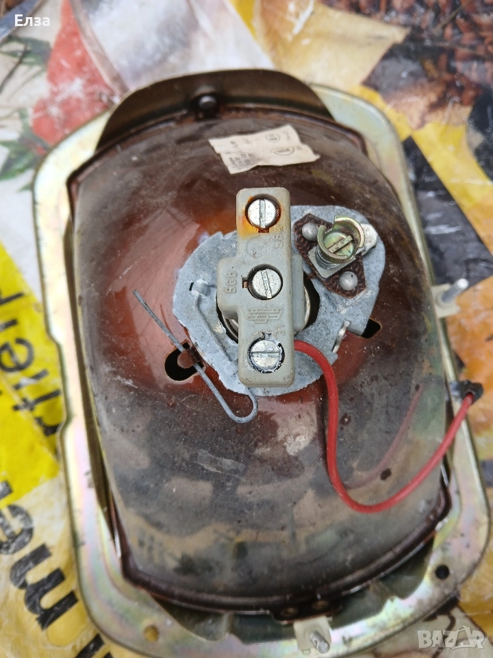 Фар за кола, снимка 1