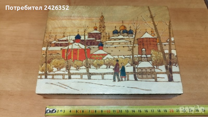 Стара руска, дървена кутия, пирограф и бои, снимка 1