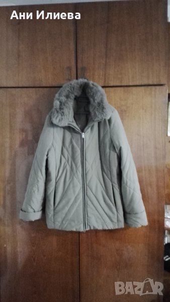 Военно зелено дамско яке с естествен косъм , снимка 1