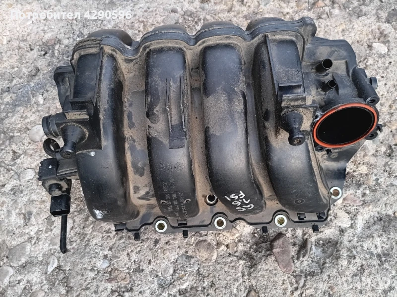  Всмукателен колектор 1.6 Fsi - 03C129711F, снимка 1