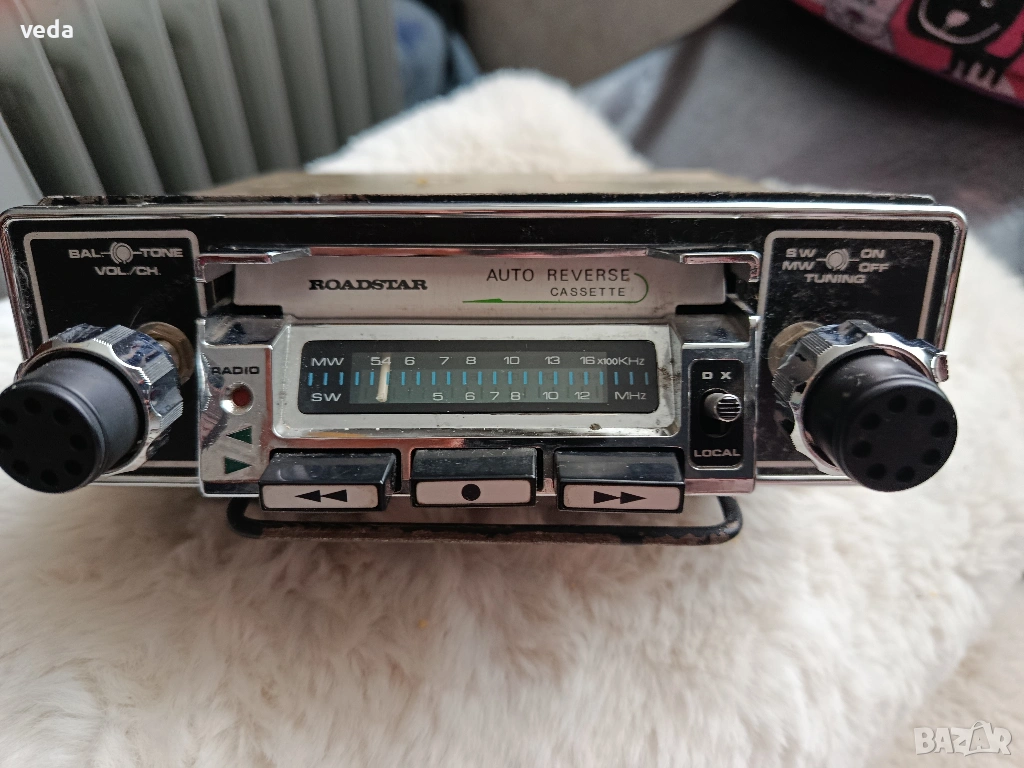Ретро радиокасетофон за кола японски ROADSTAR RS - 2600, снимка 1