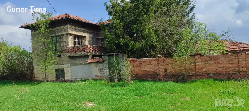 2  дк  дворно място и къща, снимка 1