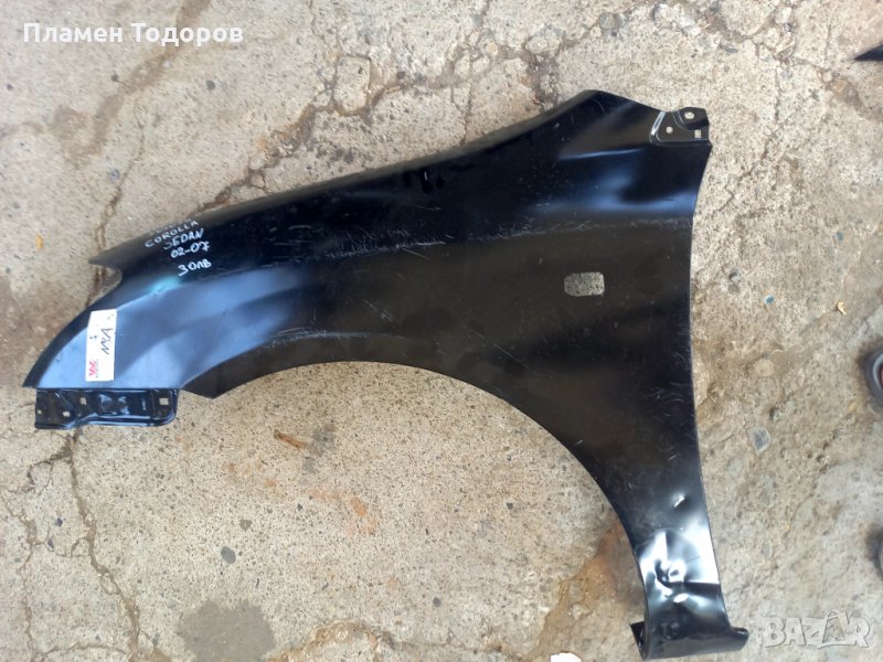 Калник Тойота Корола Седан 2002-2007, снимка 1